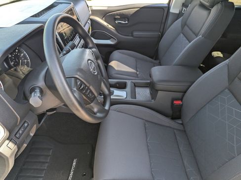 New 2026 Nissan Frontier SV w/ Tow Package RWD image 19