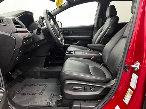 Used 2025 Honda Odyssey Sport-L image 18