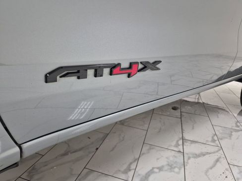 Used 2024 GMC Canyon AT4X image 33