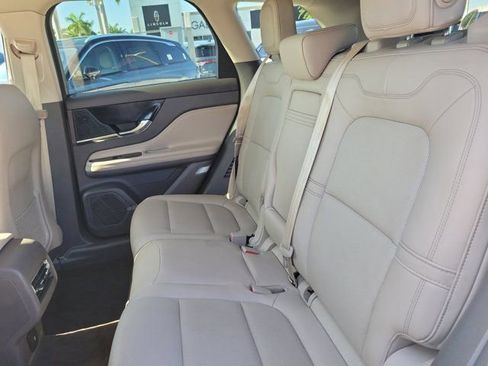 Certified 2020 Lincoln Corsair FWD w/ Convenience Package image 16