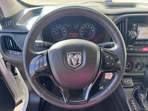 Used 2022 RAM ProMaster City Tradesman image 12