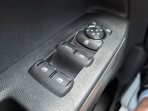 Used 2022 Ford EcoSport Titanium AWD/4WD image 23
