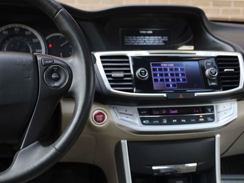 Used 2014 Honda Accord EX-L image 32
