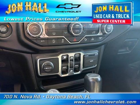 Used 2021 Jeep Gladiator Overland AWD/4WD image 28