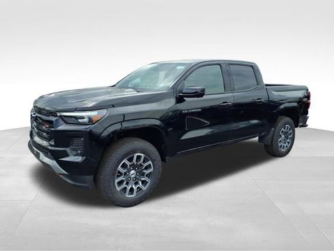 New 2026 Chevrolet Colorado Z71 w/ Technology Package AWD/4WD image 4