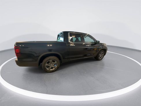 Used 2023 Honda Ridgeline RTL-E image 7