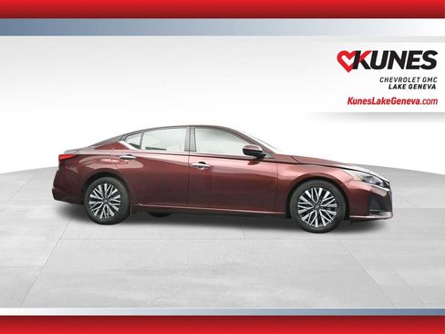 Used 2023 Nissan Altima 2.5 SV image 48