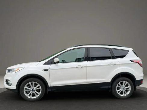 Used 2018 Ford Escape SEL AWD/4WD image 8