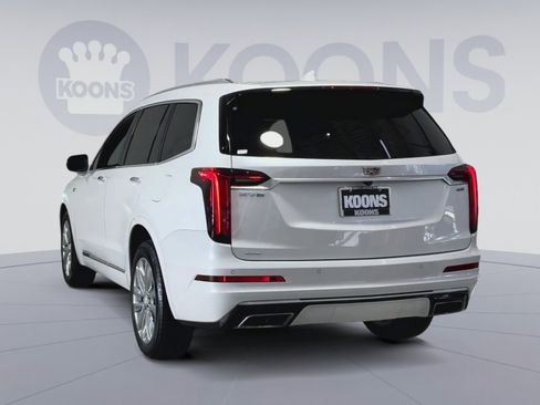 Used 2024 Cadillac XT6 Premium Luxury w/ Technology Package image 10