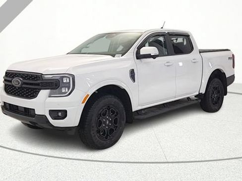 New 2025 Ford Ranger Lariat w/ FX4 Off-Road Package AWD/4WD image 3
