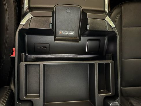 Used 2024 Chevrolet Silverado 3500 High Country image 18