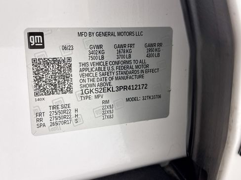 Used 2023 GMC Yukon Denali Ultimate w/ LPO, Floor Liner Package AWD/4WD image 44