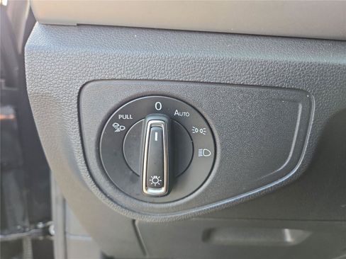 Used 2021 Volkswagen Atlas SE AWD/4WD image 15