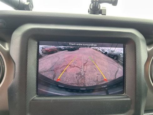 Used 2023 Jeep Wrangler Sport AWD/4WD image 20