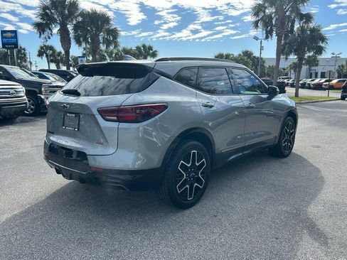 Used 2023 Chevrolet Blazer RS w/ Enhanced Convenience Package image 7