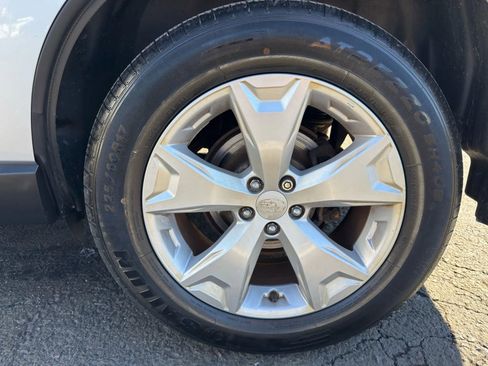 Used 2015 Subaru Forester 2.5i Premium w/ All-Weather Package image 11