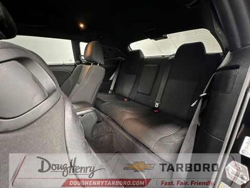 Used 2016 Dodge Challenger SXT RWD image 32