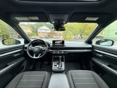 Used 2024 Honda CR-V Sport image 17