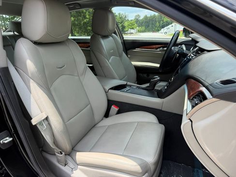 Used 2019 Cadillac CTS Sedan RWD image 37