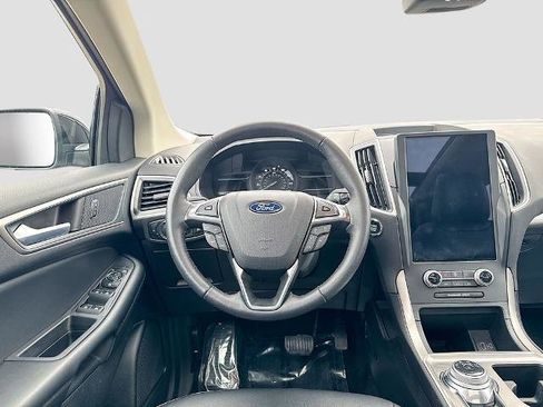 Certified 2024 Ford Edge SEL w/ Convenience Package image 16