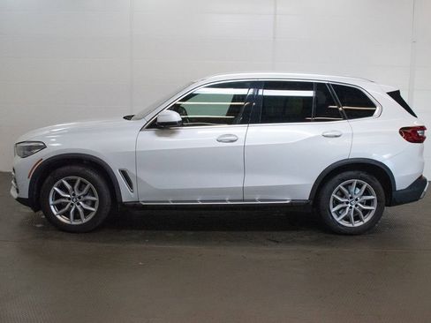 Certified 2022 BMW X5 xDrive40i w/ Premium Package AWD/4WD image 7