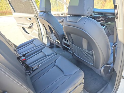 New 2026 Audi Q7 Premium Plus image 11
