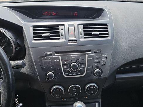 Used 2012 MAZDA MAZDA5 Touring image 10