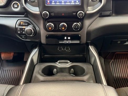 Used 2021 RAM 1500 Big Horn AWD/4WD image 14