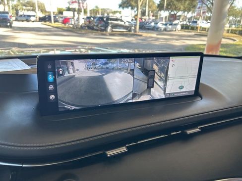 Used 2024 Genesis GV70 2.5T w/ Sport Prestige Package image 9