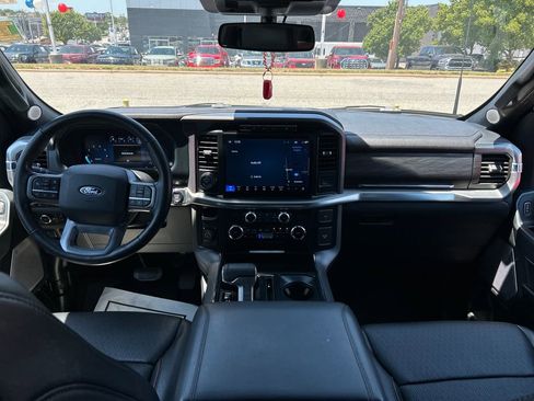 Used 2024 Ford F150 Lariat AWD/4WD image 14