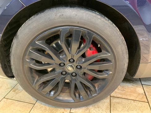 Used 2017 Land Rover Range Rover Sport AWD/4WD image 12