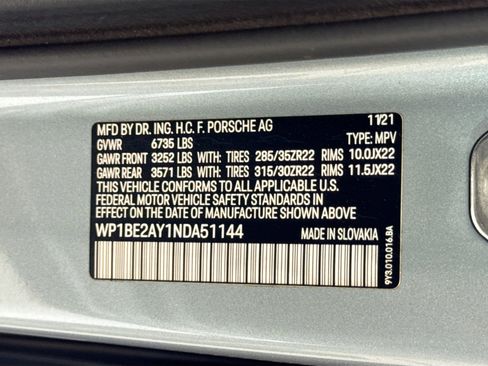 Used 2022 Porsche Cayenne E-Hybrid image 26