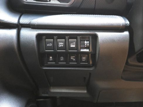 Used 2021 Subaru Forester Touring AWD/4WD image 26