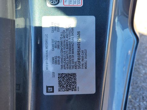 Used 2019 Chevrolet Camaro LT image 33