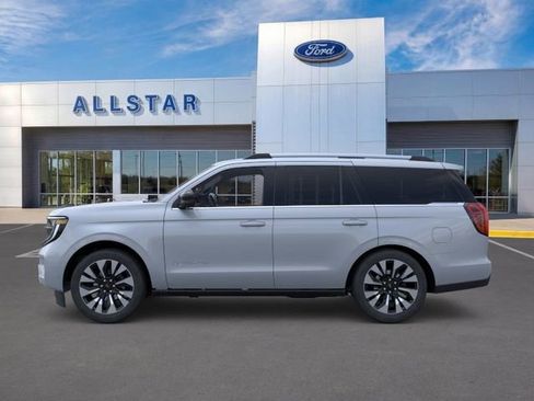 New 2026 Ford Expedition Platinum AWD/4WD image 3