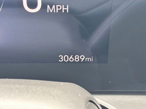 Used 2024 Buick Envista Avenir image 37