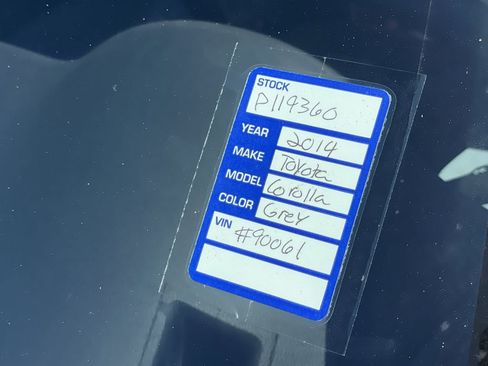 Used 2014 Toyota Corolla L image 6