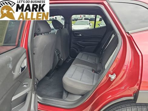Used 2024 Chevrolet Trax RS w/ Driver Confidence Package FWD image 24