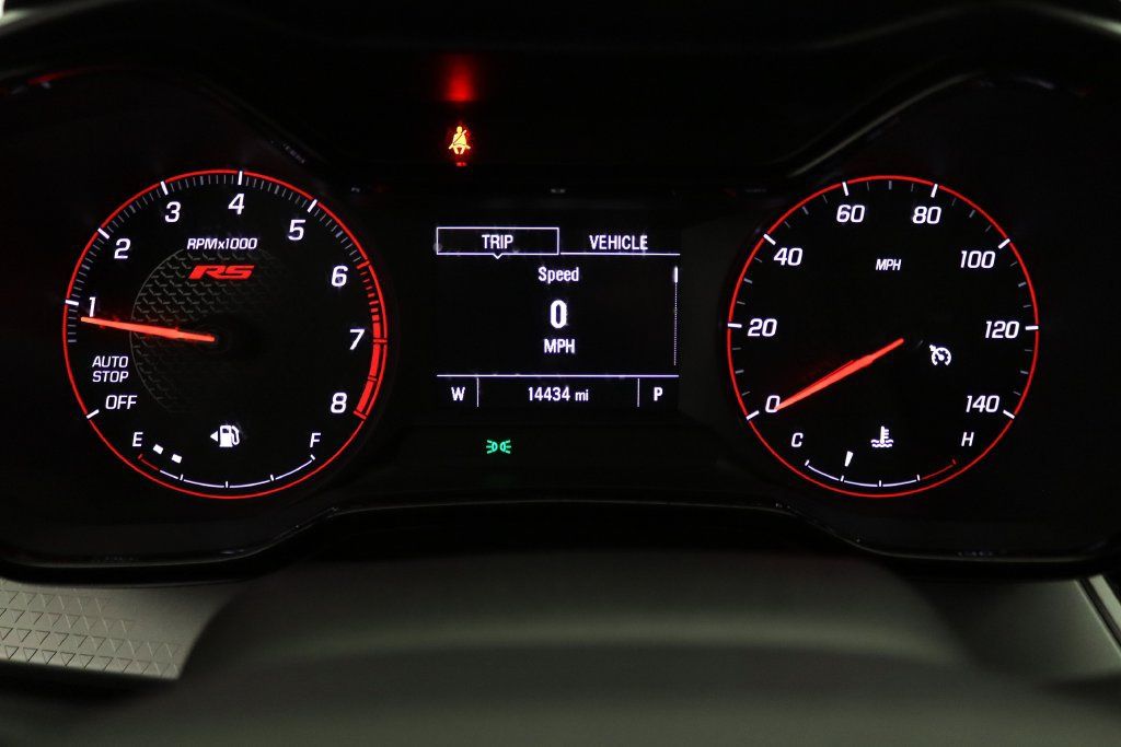 Used 2024 Chevrolet Trax RS w/ Driver Confidence Package FWD image 22