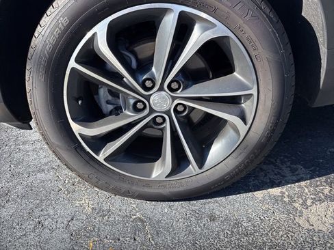 Used 2023 Buick Encore GX Select w/ Safety Package II image 25