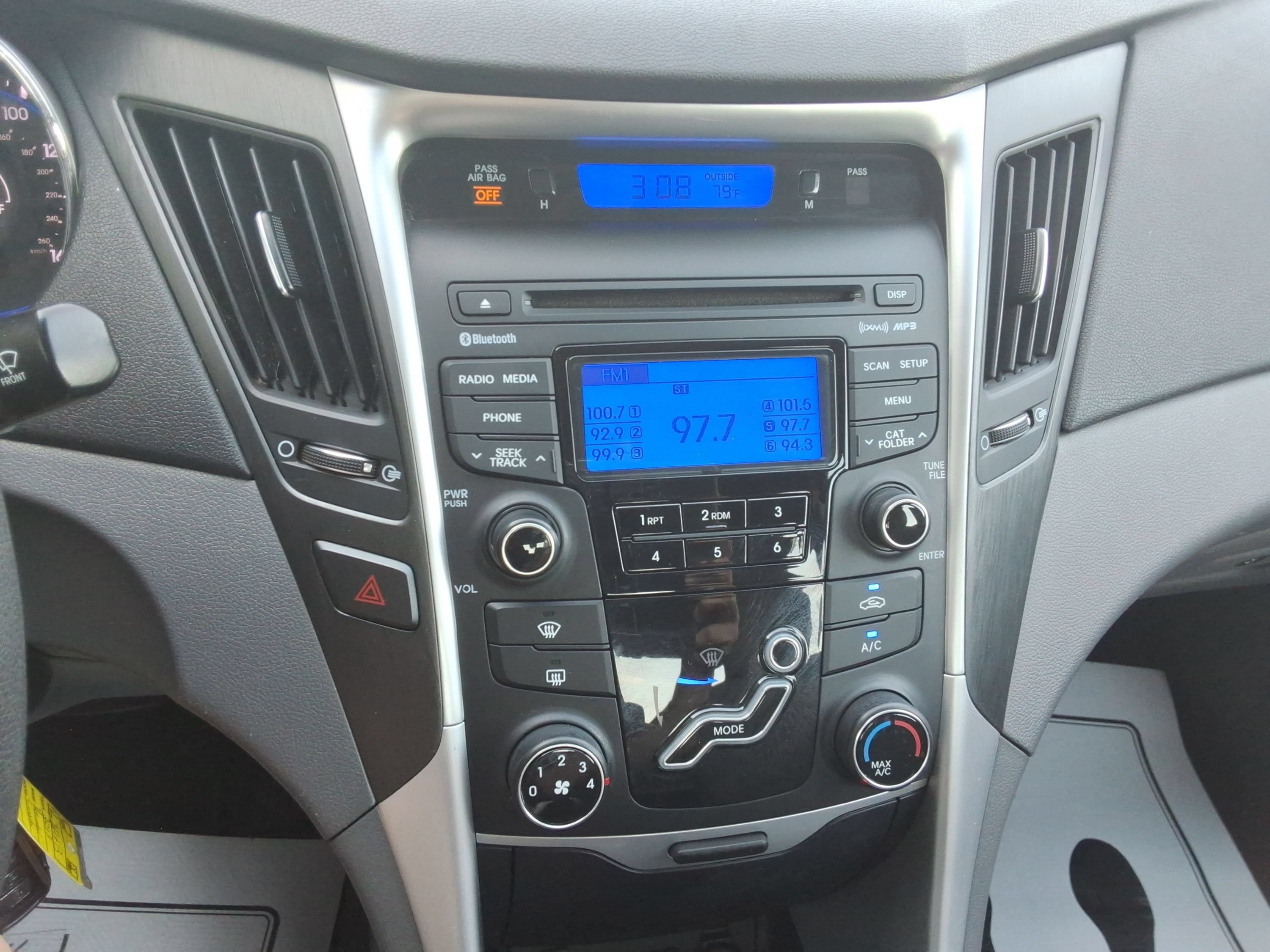 Used 2013 Hyundai Sonata GLS FWD image 28