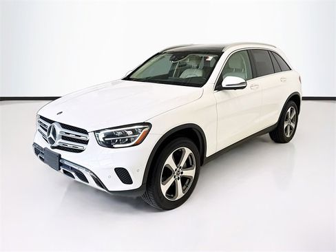 Used 2020 Mercedes-Benz GLC 300 4MATIC image 1