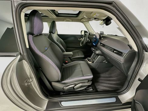 Used 2025 MINI Cooper S FWD image 29