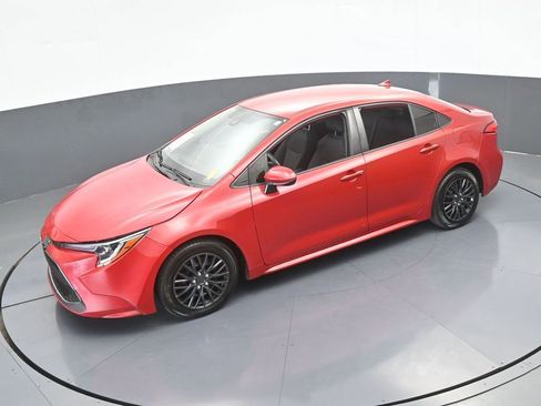Used 2020 Toyota Corolla LE image 43