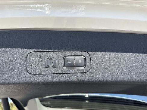 New 2026 Lincoln Aviator Premiere w/ Jet Appearance Package image 12