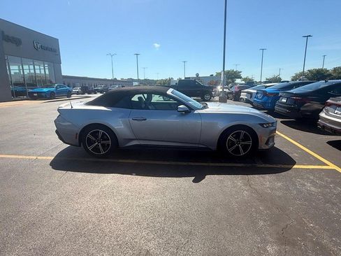 Used 2024 Ford Mustang Premium RWD image 6
