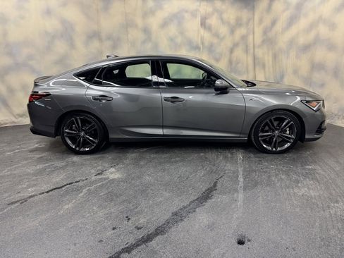 Used 2023 Acura Integra A-Spec image 9