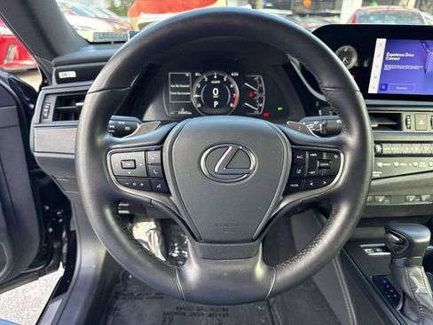 Certified 2025 Lexus ES 350 350 w/ Premium Package image 14