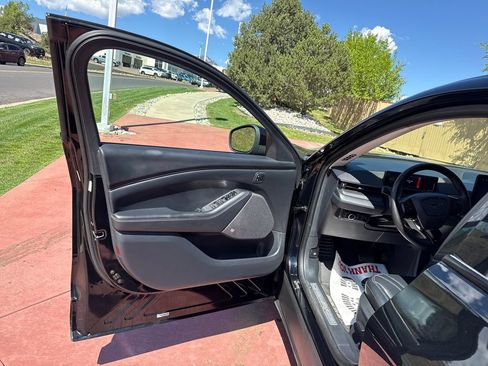 Certified 2023 Ford Mustang Mach-E Premium AWD/4WD image 11