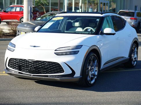 Used 2023 Genesis GV60 Performance image 1